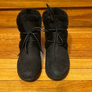 UGG Jeovana Wedge Bootie women’s size 8.5